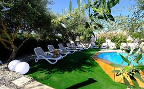 Tenuta con due abitazioni indipendenti