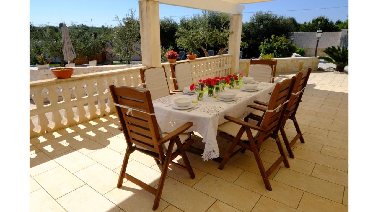 Tenuta con due abitazioni indipendenti Martina Franca Esterno foto