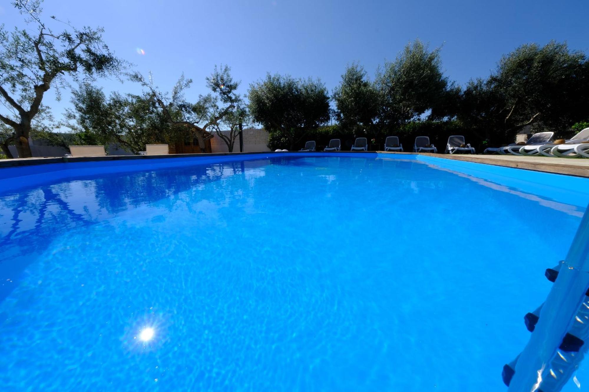 Tenuta con due abitazioni indipendenti Martina Franca Esterno foto