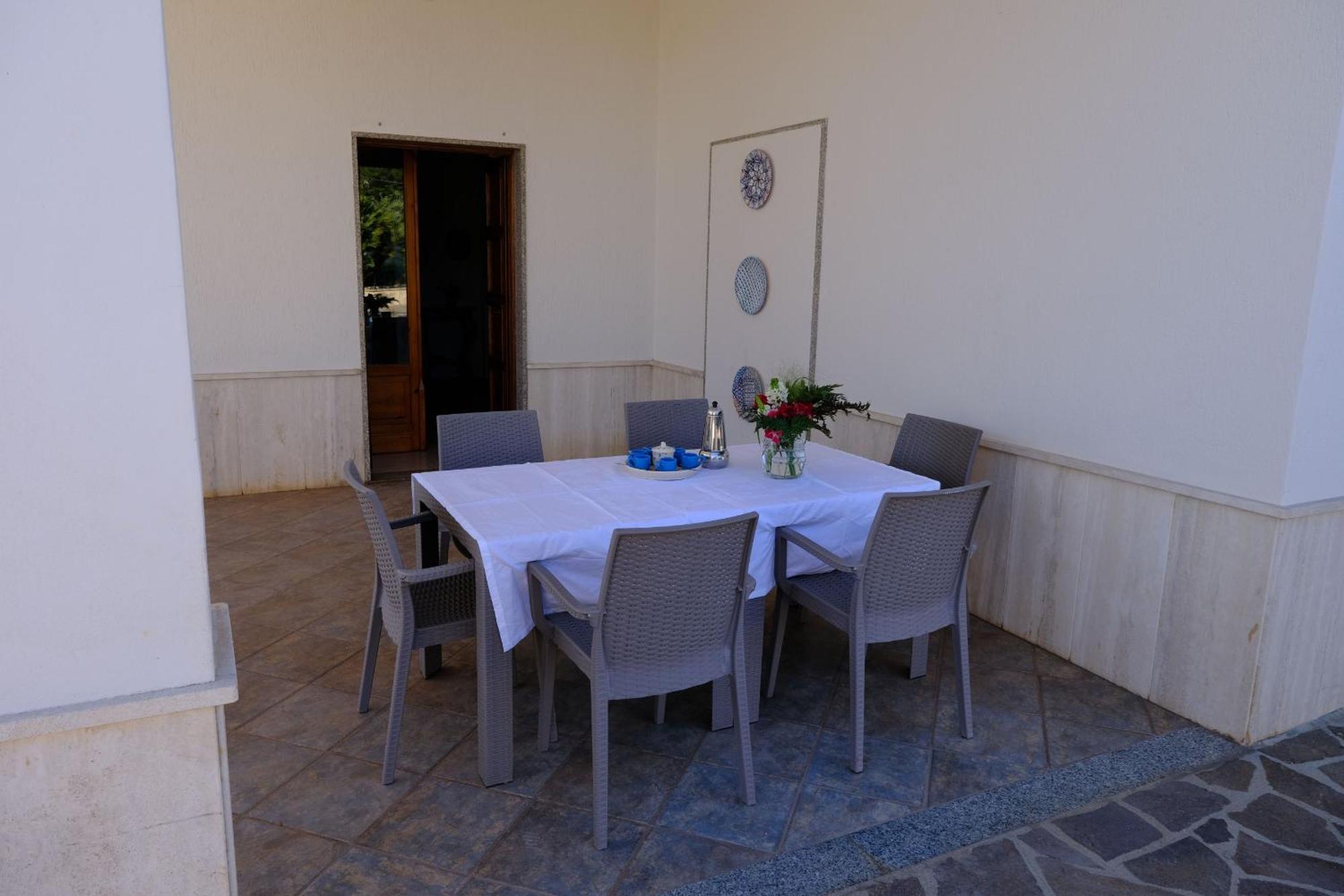 Tenuta con due abitazioni indipendenti Martina Franca Esterno foto
