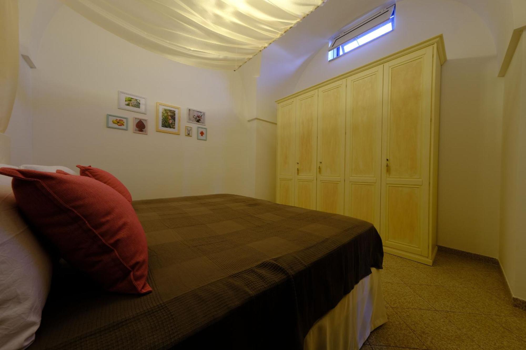 Tenuta con due abitazioni indipendenti Martina Franca Esterno foto
